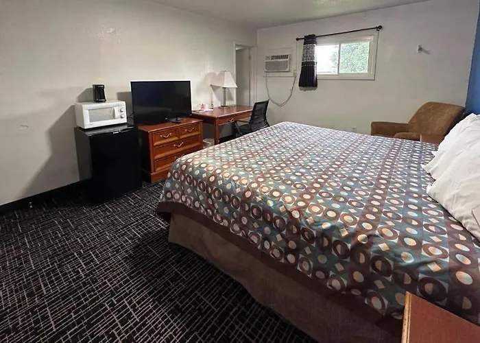 Rodeway Hotel