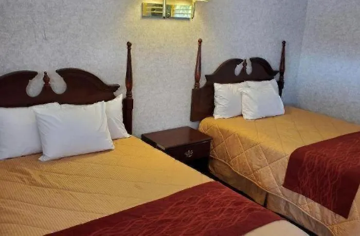 Hotel Rodeway Flora